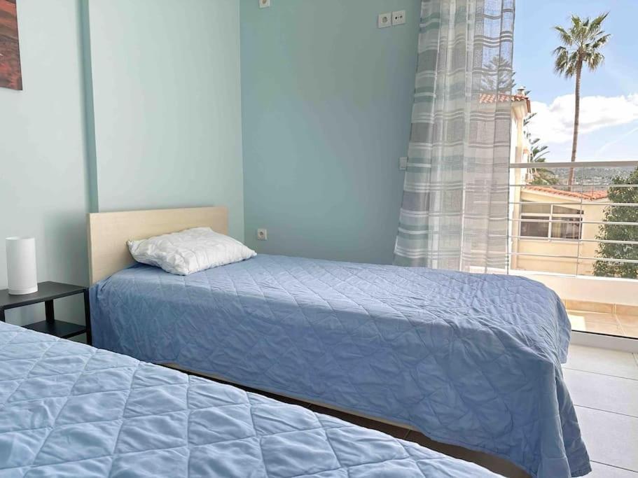 Apartment Riviera Beach, Seaside Spacious Apt.