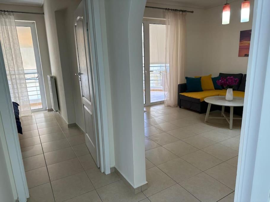 Riviera Beach, Seaside Spacious Apt. Apartment *